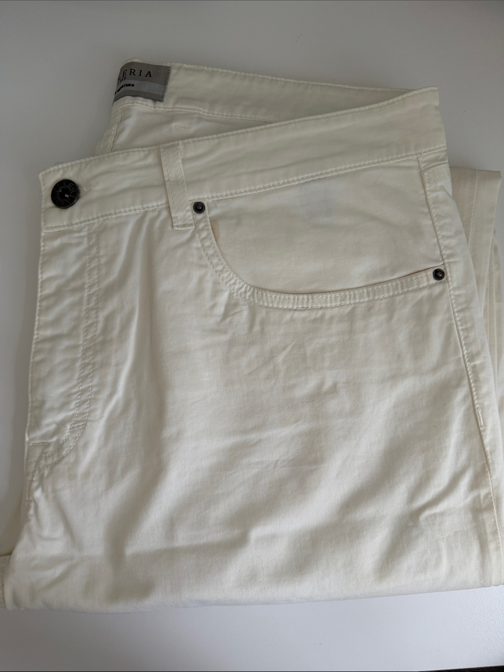 Men's White Chino Pants - Slim Casual Style